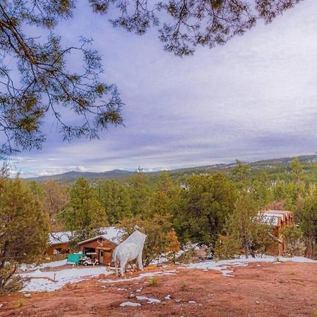Cabin #3 Rainbow Trout - Pet Friendly- Sleeps 6 - Playground & Game Room 패이슨 외부 사진