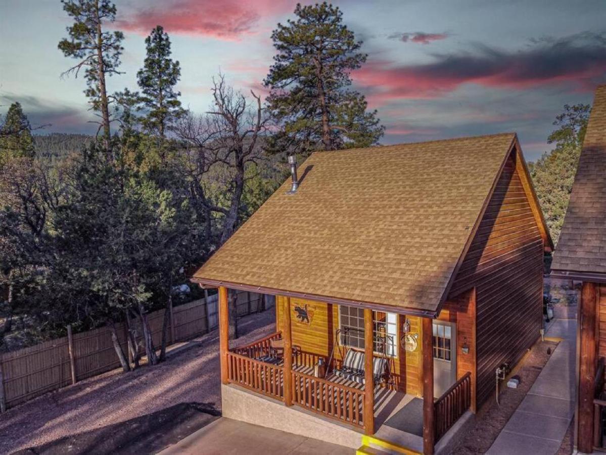 Cabin #3 Rainbow Trout - Pet Friendly- Sleeps 6 - Playground & Game Room 패이슨 외부 사진